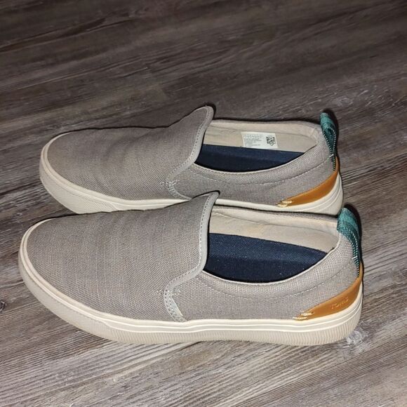Toms Men's  GrayTRVL LITE  Slip on Casual shoe Sz 7  EUC - Picture 3 of 6